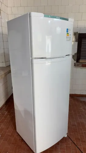 Geladeira consul 334LITROS
