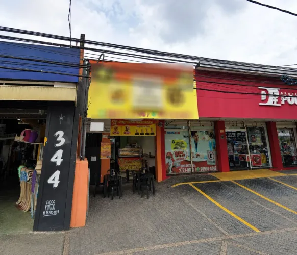 Loja na Rua Cachoeira do Campo, 330 180 m²