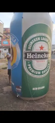 Inflável de bebidas 