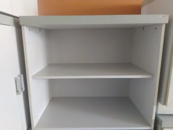 Armário Baixo aberto