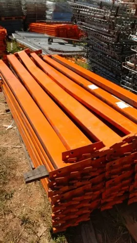 Montantes e longarinas  Porta Paletes usados