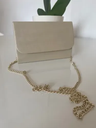 Bolsa de festa usada apenas 1x