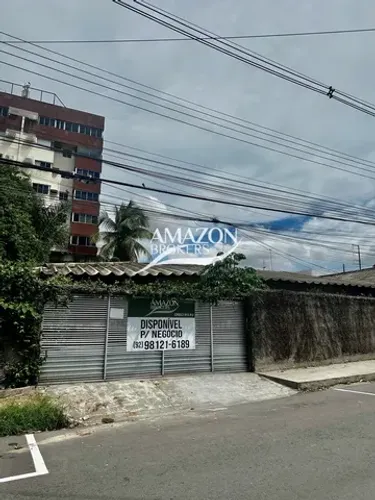 Vieiralves - Av. Rio Purús - Nossa Sra das Graças - Casa linear 750 m2 - Vendo