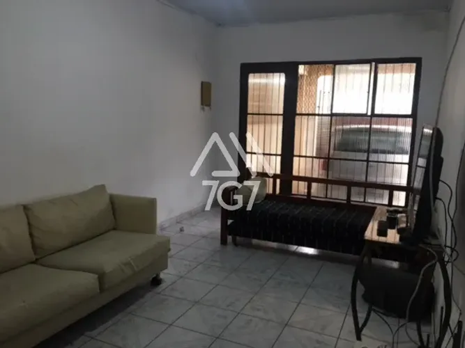 CASA À VENDA PRÓXIMO A ESTAÇÃO DO METRÔ VILA DAS BELEZAS