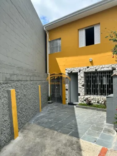 Sobrado para venda em condomínio fechado, Alto da Lapa, com 2 dormitórios e edícula.