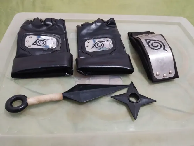 Kit de Acessórios Naruto - Luvas, Faixa de Cabeça e Kunai