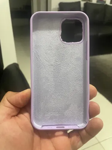 VENDO CASE DE IPHONE 12 ORIGINAL , CAMUÇA POR DENTRO ! 