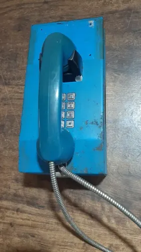 Telefone tipo Orelhão