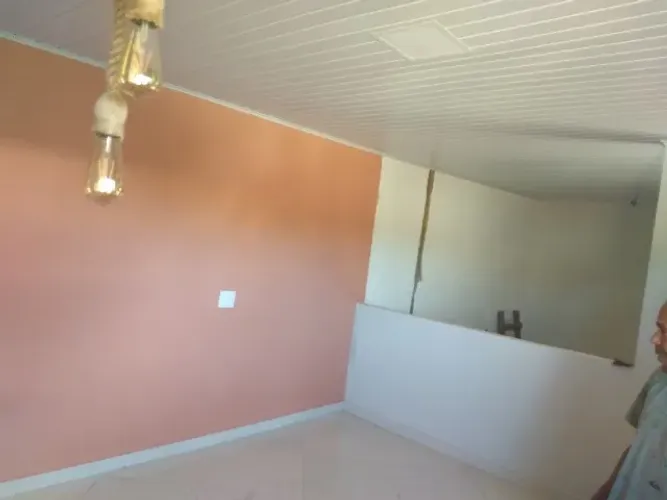Pedreiro pintura eletricista hidráulica entre outros