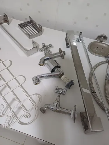 Desapego itens banheiro suporte inox a partir 6