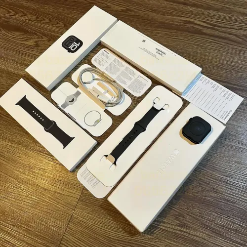 Apple Watch 10 42mm / 100%