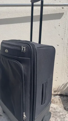 Mala de viagem samsonite profissional expansível