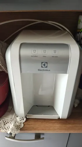 Purificador de água COM DEFEITO 