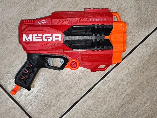 Nerf Mega Tri-Break - Pistola de Dardos