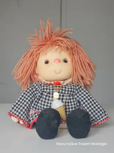 Boneca Sorvetinho Estrela com correntinha e potinho Anos 80 25 cm
