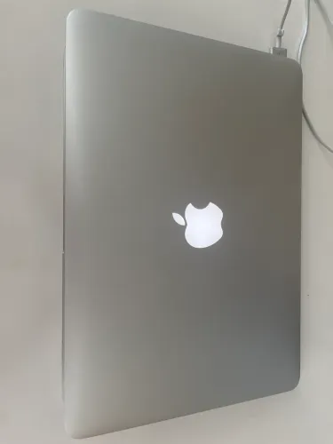 MacBook Pro 13.3?