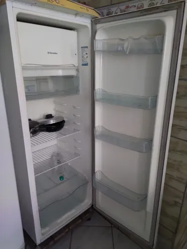 Geladeira Electrolux RDE30 SUPER