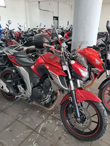 FZ 25 2021/22