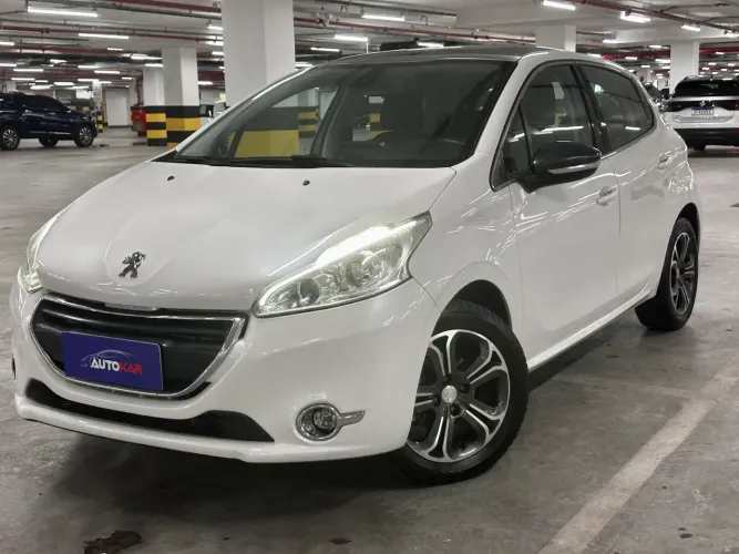 Peugeot 208 Griffe 1.6 Flex 16V 5P Mec. 2015