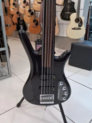 Baixo Rock Bass by Warwick Corvette 5 cordas fretless NOVO!