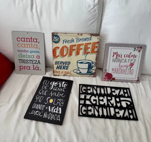 Kit de Quadros e Placas Decorativas