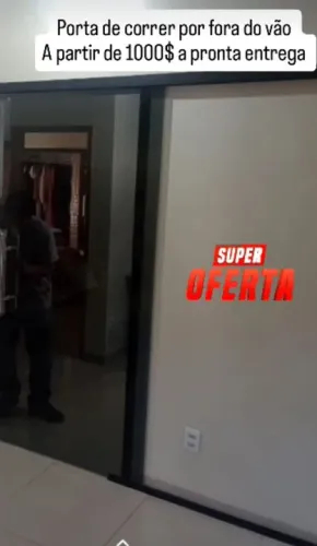 Porta de correr por fora do vão - Pronta entrega!