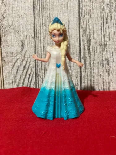 Boneca Elsa Frozen