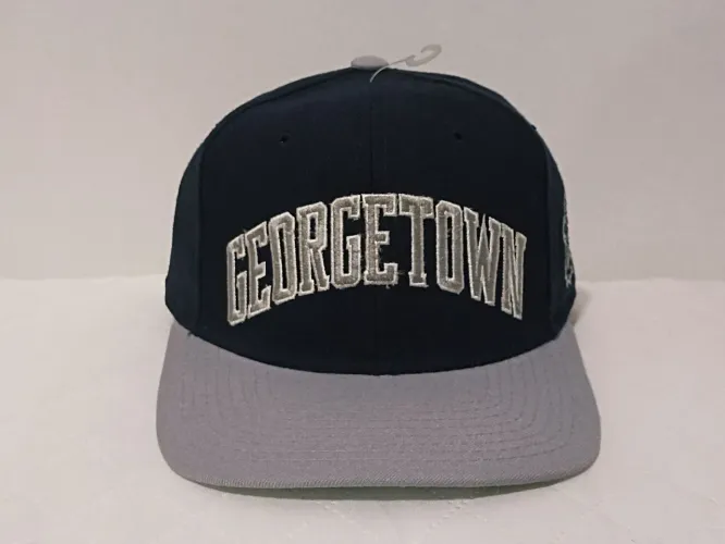 Boné Vintage Georgetown Hoyas Starter 7 1/8