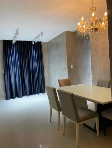 Vende-se 4 Cortinas Blackout 70% Preto