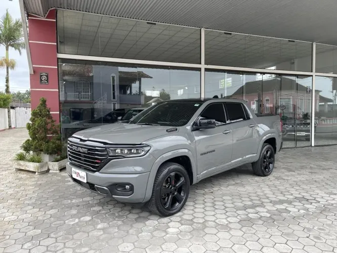 Ram Rampage R/T 2.0 Turbo Hurricane-4 4X4 Automático (20K Up-Grades)
