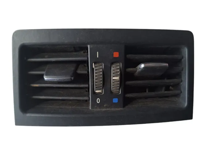 Console Traseira Ventilação Bmw 320i 