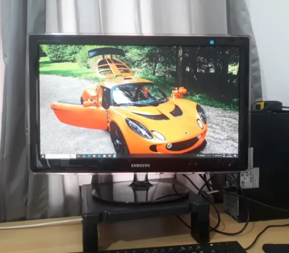 Monitor TV Samsung P2470HN vga hdmi dvi