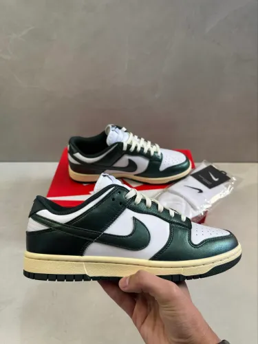 Nike Dunk Vintage Green
