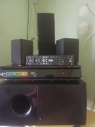 LG Mini Hi-Fi System
