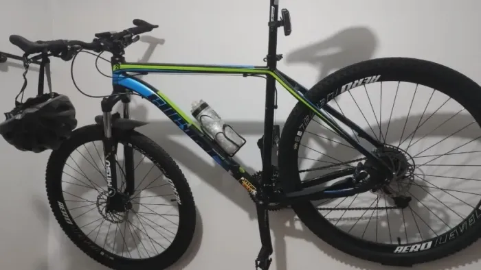 Bicicleta Elleven Rocker MTB Aro 29 - 27v - Shimano Altus/Freio Hidráulico
