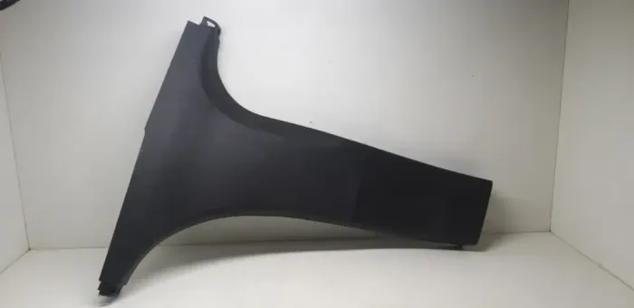 Moldura Inferior Coluna Esquerda Chevrolet Sonic 2011/2014 (Usado)