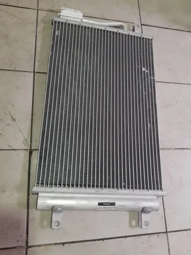 Condensador Corsa classic peça semi-nova