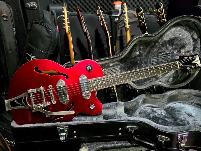 EpiPhone Wildkat Limited Edition Royale Red Bigsby 2014 /ñ Gibson prs esp ibanez fender