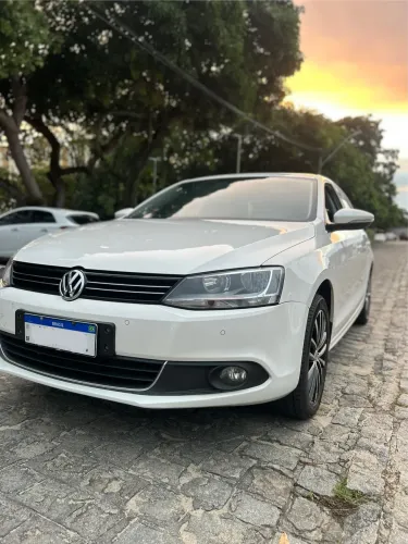 Jetta Highline 2.0 TURBO TSI 211Cv