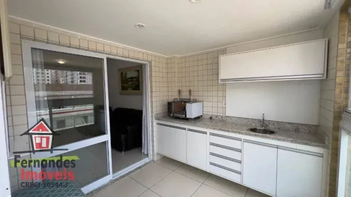 Apartamento frente rua mobiliado 300 metros da praia com 2 dormitórios à venda, 83 m² por 
