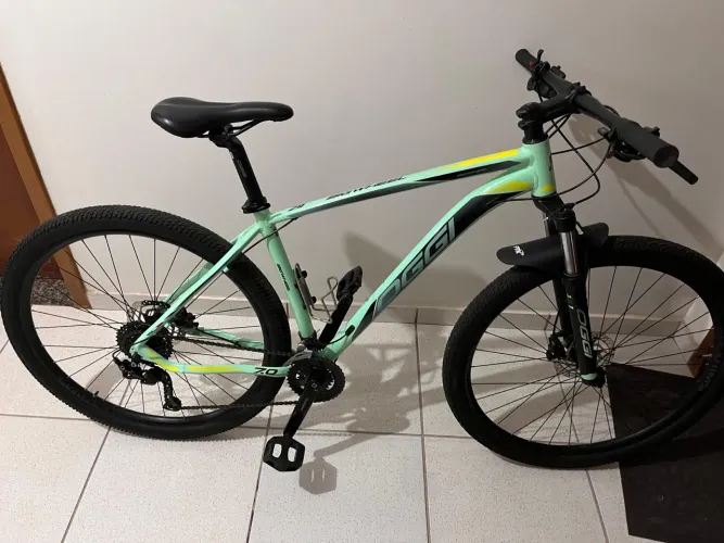 Bicicleta Oggi 27 marchas aro 29 Bw 7.0