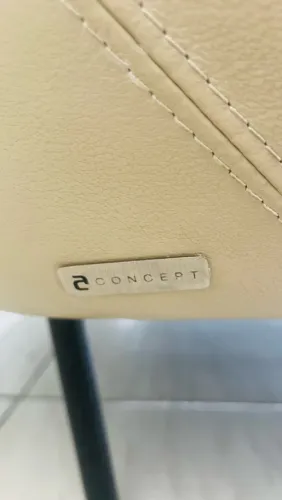 Sofa de couro legítimo