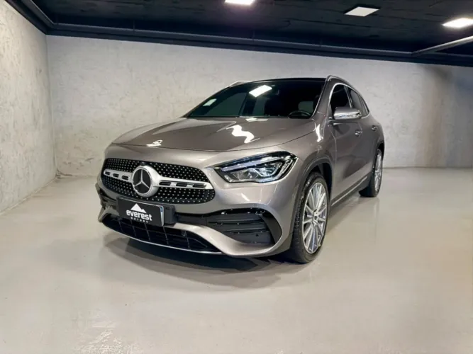 Mercedes-Benz GLA 200 Vis. Black ED. 1.6 TB 16V Aut. 2023