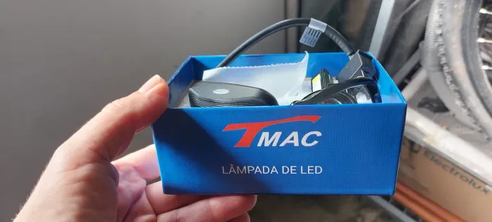 Farol led para várias motos H4