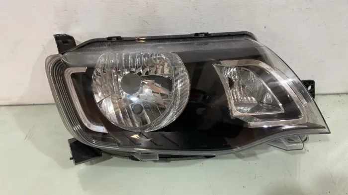 Farol direito kwid 2017 2018 2019 2020 2021