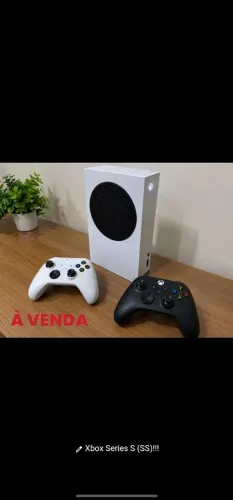 XBOX SERIES S + 2 CONTROLES