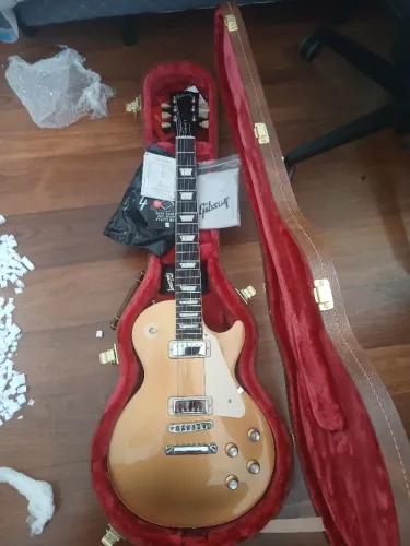 Gibson Les Paul Deluxe 70 Gold Top 2025 Original + Case