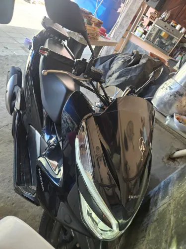 VENDO MOTO NOVÍSSIMA, POUCO USADA