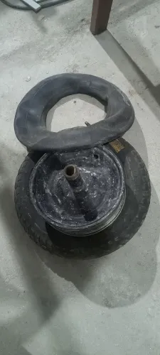 Roda de cariola com câmera 