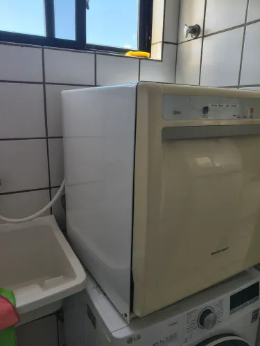 Máquina de Lavar Louças para 6 serviços